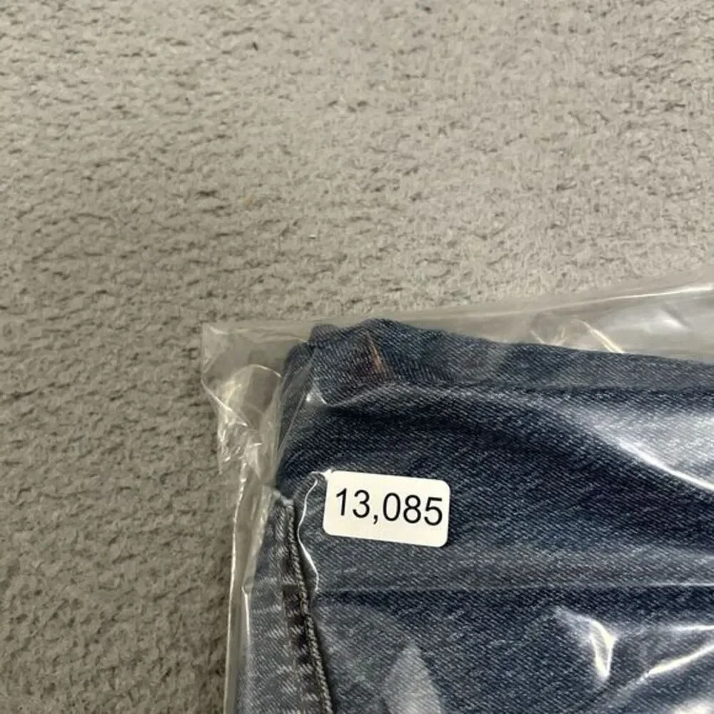 Levis zoe warehouse